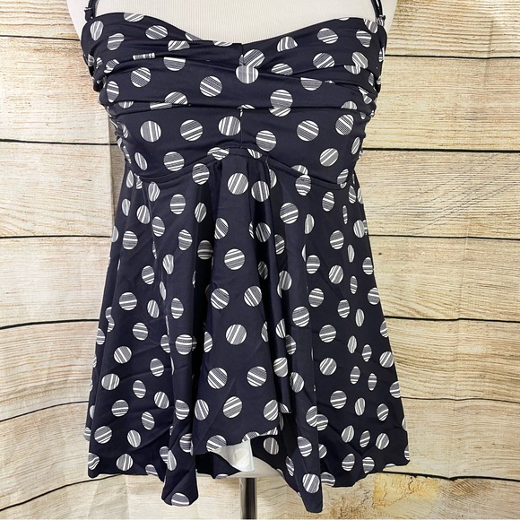 INC polka dot halter tankini top Size 8 navy/blue - Picture 5 of 12
